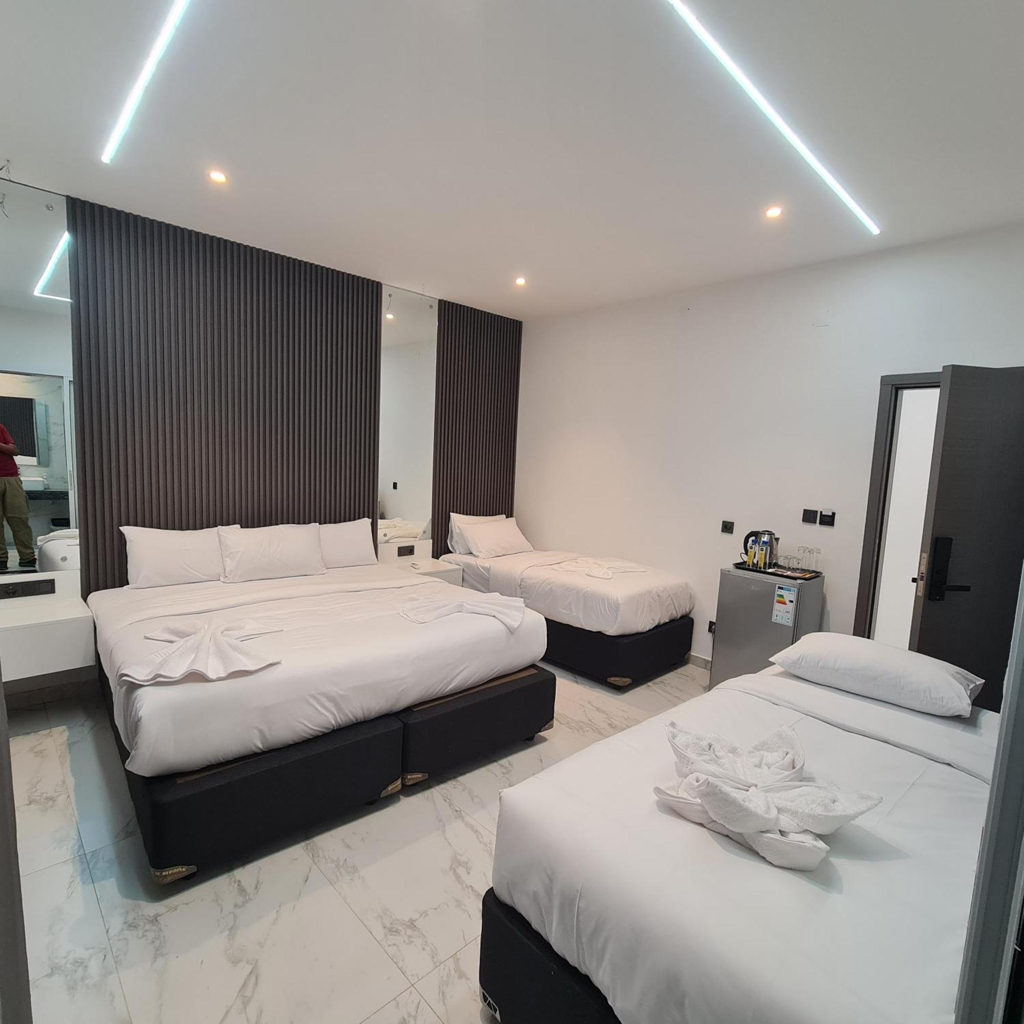 White Garden Hotel Мапуту Экстерьер фото